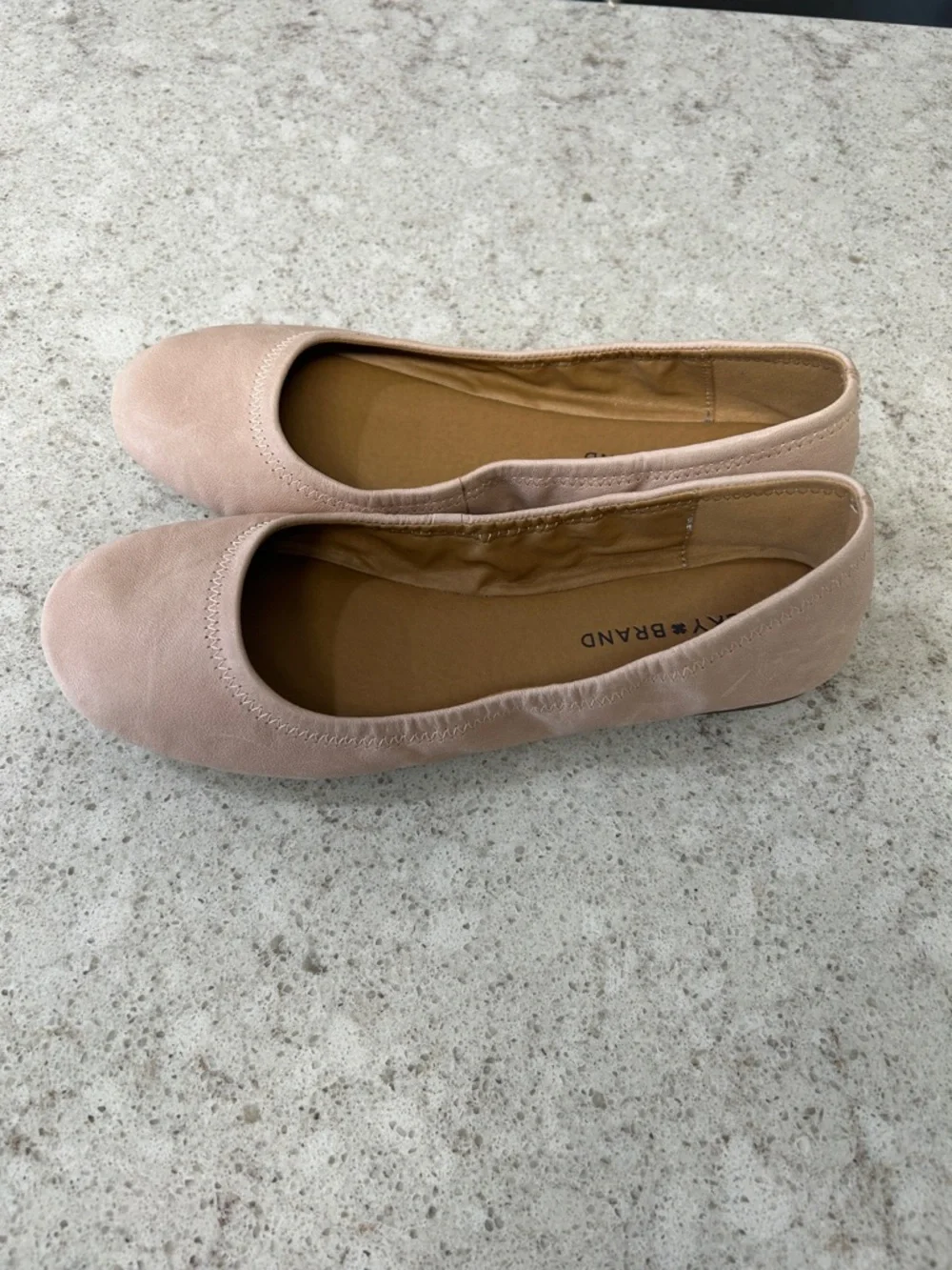 Lucky Brand Women's Pale Pink Ballet Flats - Picture 6 of 8